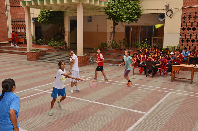 SPORTS - BADMINTON 4