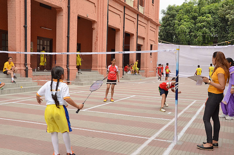 SPORTS - BADMINTON 8