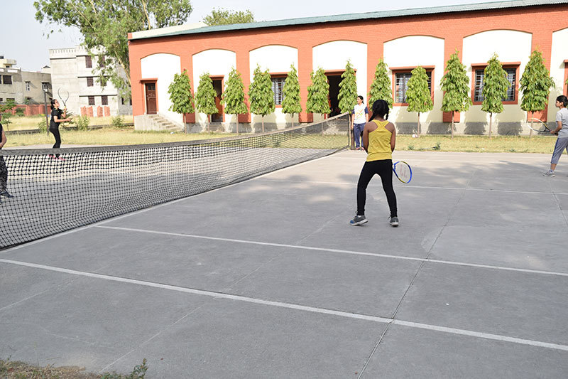 SPORTS - LAWN-TENNIS 2