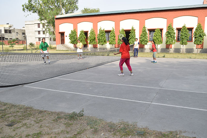 SPORTS - LAWN-TENNIS 3